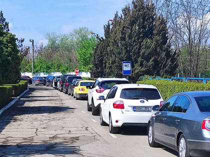 Traficul de la vama Sculeni - in continua crestere pe sensul de intrare si iesire din tara - FOTO