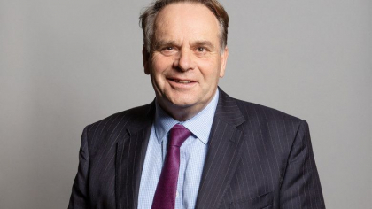 Un deputat britanic a fost suspendat din grupul Conservatorilor, dupa ce ar fi urmarit „din greseala” pornografie in Parlament