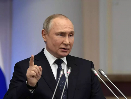 Analisti: Prin amenintarile sale la adresa Occidentului, cu „lovituri fulgeratoare”, Putin ii pregateste pe rusi pentru un razboi cu NATO
