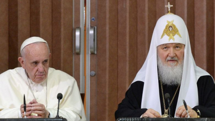 Papa Francisc a cerut sa-l intalneasca pe Putin la Moscova, dar n-a primit un raspuns. El a dezvaluit ce i-a spus patriarhul Kirill