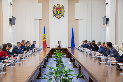 Ucrainenii care au intrat in Moldova in baza unui act de identitate expirat, vor putea parasi tara, prezentand acelasi document. Noile decizii CSE