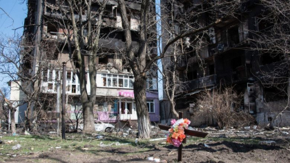 Marturia unei femei care a scapat din iadul de la Mariupol: Aveam limita de o cana de apa pe zi si doua linguri de orez - VIDEO Marturia unei femei care a scapat din iadul de la Mariupol: Aveam limita de o cana de apa pe zi si doua linguri de orez - VIDEO