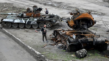 Fost ambasador: „Rusia a pierdut mai multe trupe in Ucraina decat in Afganistan, iar Putin e gata sa inventeze povesti” Fost ambasador: „Rusia a pierdut mai multe trupe in Ucraina decat in Afganistan, iar Putin e gata sa inventeze povesti”