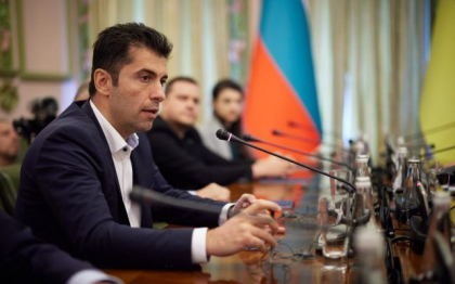 Bulgaria va repara echipament militar ucrainean dar nu va trimite arme in Ucraina, a decis Parlamentul de la Sofia