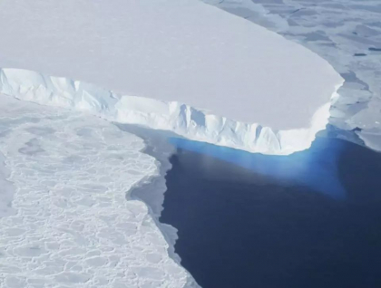 Cantitate imensa de apa de adancime, descoperita pentru prima data sub stratul de gheata din Antarctica Cantitate imensa de apa de adancime, descoperita pentru prima data sub stratul de gheata din Antarctica