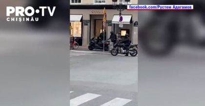 Un magazin de lux Chanel din Paris a fost tinta unui jaf armat. Hotii au reusit sa fure bijuterii in valoare de milioane de euro