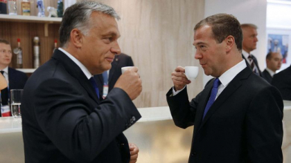 Rusia il lauda pe Viktor Orban pentru ca se opune sanctiunilor UE impotriva petrolului rusesc. Medvedev: „Un pas curajos” Rusia il lauda pe Viktor Orban pentru ca se opune sanctiunilor UE impotriva petrolului rusesc. Medvedev: „Un pas curajos”