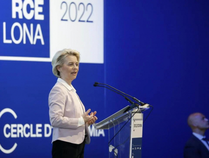 Embargoul asupra petrolului rusesc, amanat pentru mai multe tari din UE. Comisia Europeana modifica proiectul
Embargoul asupra petrolului rusesc, amanat pentru mai multe tari din UE. Comisia Europeana modifica proiectul