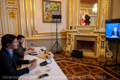 Tarile din G7 pregatite, in principiu, sa renunte la petrolul rusesc