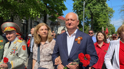 Dumitru Alaiba: „Hotul Dodon a reaparut in lumina reflectoarelor pe un moment. Sa-i lasam acest moment”
Dumitru Alaiba: „Hotul Dodon a reaparut in lumina reflectoarelor pe un moment. Sa-i lasam acest moment”