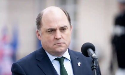 Ministrul britanic al apararii cere inculparea generalilor rusi Ministrul britanic al apararii cere inculparea generalilor rusi