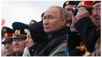 The Guardian: Tot ce a mai ramas pentru Vladimir Putin este sinistrul cult al victoriei The Guardian: Tot ce a mai ramas pentru Vladimir Putin este sinistrul cult al victoriei