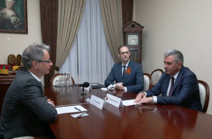 Problemele din stanga Nistrului - discutate la intalnirea asa-zisului lider de la Tiraspol cu seful Misiunii OSCE in Republica Moldova 