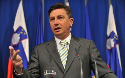 Presedintele Sloveniei sustine ca Uniunea Europeana ar trebui sa-i acorde Bosniei statutul de candidata la aderare: „Exista o teama constanta de instabilitate” Presedintele Sloveniei sustine ca Uniunea Europeana ar trebui sa-i acorde Bosniei statutul de candidata la aderare: „Exista o teama constanta de instabilitate”