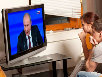 Studiu: Increderea rusilor in televiziuni a scazut in ultimele doua luni. Retelele sociale castiga teren Studiu: Increderea rusilor in televiziuni a scazut in ultimele doua luni. Retelele sociale castiga teren