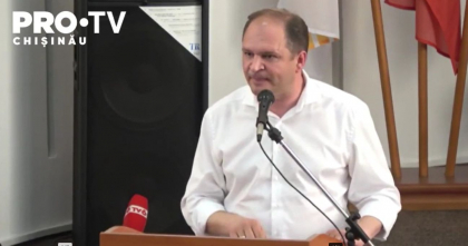 Ion Ceban a cerut astazi Guvernului si Parlamentului 350 de milioane de lei pentru a pastra tariful actual pentru calatoria cu transportul public din capitala Ion Ceban a cerut astazi Guvernului si Parlamentului 350 de milioane de lei pentru a pastra tariful actual pentru calatoria cu transportul public din capitala