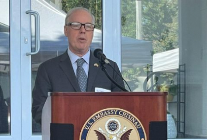 Ambasadorul SUA in Republica Moldova: „Statele Unite nu vad dovezi ca Rusia intentioneaza sa-si extinda razboiul in Moldova”