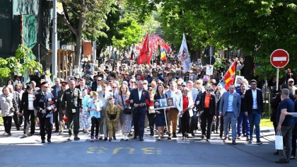 Cine sunt deputatii buni de plata pentru purtarea panglicii Sfantul Gheorghe de 9 mai Cine sunt deputatii buni de plata pentru purtarea panglicii Sfantul Gheorghe de 9 mai