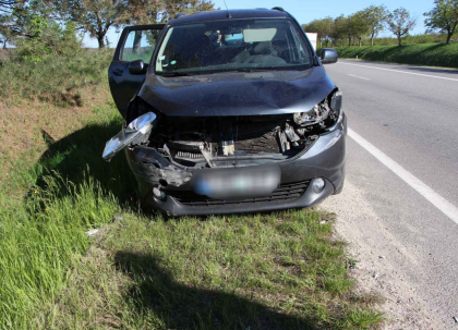 Doi tineri din Edinet - retinuti si risca pana la 10 ani de inchisoare, dupa ce au lovit un sofer de taxi, l-au pus pe bancheta din spate si i-au furat masina. Cum s-a intamplat totul - FOTO Doi tineri din Edinet - retinuti si risca pana la 10 ani de inchisoare, dupa ce au lovit un sofer de taxi, l-au pus pe bancheta din spate si i-au furat masina. Cum s-a intamplat totul - FOTO