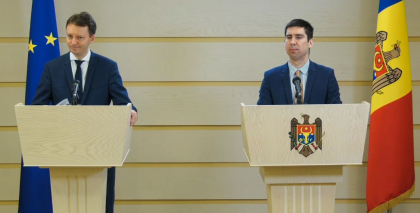 Vicepresedintele Parlamentului Republicii Moldova, Mihail Popsoi, si presedintele Delegatiei Parlamentului European la Comitetul Parlamentar de Asociere UE – Moldova, Siegfried Muresan au sustinut o conferinta de presa