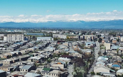 Regiunea separatista Osetia de Sud va organiza un referendum pentru aderarea la Federatia Rusa. Regiunea face parte din Georgia, dar e controlata de Moscova