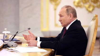 Putin sustine ca are „probe documentare” ca in Ucraina au fost create „componente pentru arme biologice”
Putin sustine ca are „probe documentare” ca in Ucraina au fost create „componente pentru arme biologice”