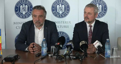 Ministrul Culturii din Romania, Lucian Romascanu si ministrul Culturii din Republica Moldova, Sergiu Prodan sustin o conferinta de presa Ministrul Culturii din Romania, Lucian Romascanu si ministrul Culturii din Republica Moldova, Sergiu Prodan sustin o conferinta de presa