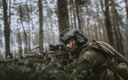 NATO a inceput unul dintre cele mai mari exercitii militare in Estonia, denumit ”Ariciul”. Zece tari, printre care Finlanda si Suedia, participa la exercitiu