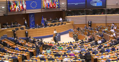 Maia Sandu, in Parlamentul European: "Acest statut de membru al UE este luminita de la capatul tunelului in acest moment atat de dificil" Maia Sandu, in Parlamentul European: "Acest statut de membru al UE este luminita de la capatul tunelului in acest moment atat de dificil"