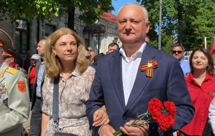Cu cat a fost amendat Igor Dodon pentru ca a purtat panglica Sfantului Gheorghe de 9 mai: „Guvernarile trec, simbolurile Victoriei raman” - FOTO