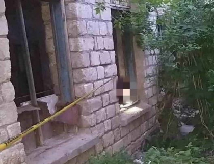 Ar fi omorat un barbat, dupa ce au consumat impreuna bauturi alcoolice. Doi frati - retinuti de politisti. Cum s-a intamplat totul 