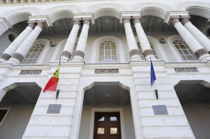 Precizarile Procuraturii Generale, dupa furtul din cadrul Armatei Nationala: „Ar fi fost furat echipament militar in valoare de peste un milion lei”