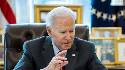SUA: Joe Biden semneaza legea ce acorda un ajutor de 40 de miliarde de dolari pentru Ucraina SUA: Joe Biden semneaza legea ce acorda un ajutor de 40 de miliarde de dolari pentru Ucraina