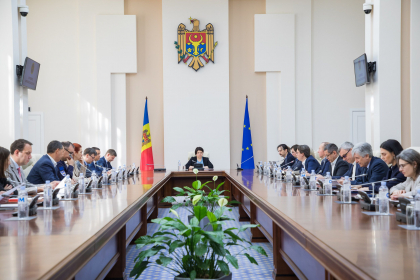 Ultima ora. Comisia pentru Situatii Exceptionale s-a intrunit in sedinta. Deciziile luate privind blanchetele pentru pasapoarte, procurarea energiei electrice si a gazului - FOTO Ultima ora. Comisia pentru Situatii Exceptionale s-a intrunit in sedinta. Deciziile luate privind blanchetele pentru pasapoarte, procurarea energiei electrice si a gazului - FOTO