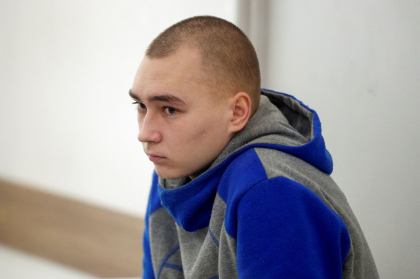 Primul soldat rus - condamnat la inchisoare pe viata, fiind invinuit de crime de razboi in Ucraina Primul soldat rus - condamnat la inchisoare pe viata, fiind invinuit de crime de razboi in Ucraina