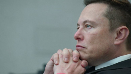 Averea lui Elon Musk a scazut cu 10 miliarde de dolari intr-o zi din cauza acuzatiilor de hartuire sexuala
Averea lui Elon Musk a scazut cu 10 miliarde de dolari intr-o zi din cauza acuzatiilor de hartuire sexuala