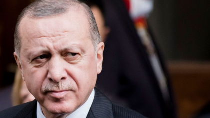 Erdogan anunta operatiuni militare la granitele de sud ale Turciei si acuza Grecia ca vrea sa blocheze o achizitie de avioane F-16