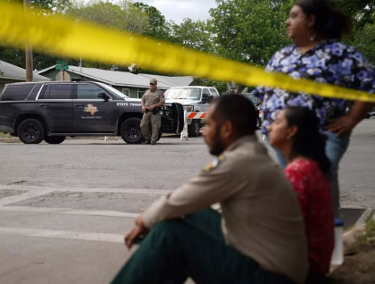 19 copii au fost ucisi intr-un atac armat la o scoala din Texas. Atacatorul: un tanar de 18 ani, inarmat cu o pusca automat
