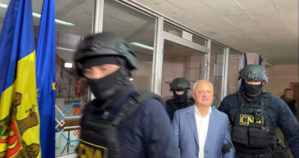 LIVE UPDATE. A fost examinat demersul procurorilor anticoruptie privind arestul lui Igor Dodon pentru 30 de zile LIVE UPDATE. A fost examinat demersul procurorilor anticoruptie privind arestul lui Igor Dodon pentru 30 de zile