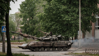 Severodonetk continua sa reziste. „Rusii au ajuns la periferie si au capturat hotelul Pacea. Nu ii putem scoate momentan de acolo” Severodonetk continua sa reziste. „Rusii au ajuns la periferie si au capturat hotelul Pacea. Nu ii putem scoate momentan de acolo”