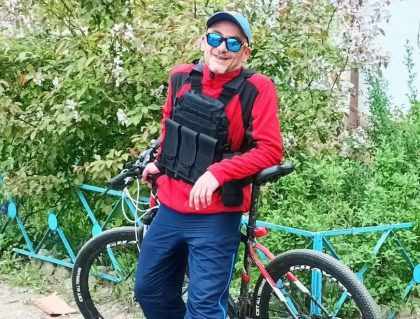 Un ucrainean a fugit cu bicicleta, printre obuze, din orasul asediat de rusi: „Nu simteam frica, ci mai degraba furie” Un ucrainean a fugit cu bicicleta, printre obuze, din orasul asediat de rusi: „Nu simteam frica, ci mai degraba furie”