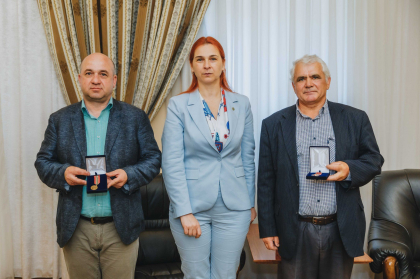 Un paznic de la Gradina Botanica - decorat de MAI, pentru ca a salvat un copil de la inec. Revenco: „Sunteti un exemplu de urmat” - FOTO