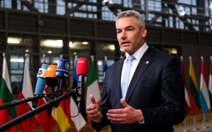 Cancelarul Austriei: Un eventual embargo asupra gazelor rusesti nu va fi luat in considerare in urmatorul pachet de sanctiuni al UE. „Embargoul la petrol, trebuie sa fim realisti, ne va da batai de cap”