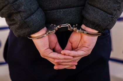 Un barbat din Briceni - condamnat la 8 ani de inchisoare. Acesta a lovit mortal un pieton, dupa care a fugit de la fata locului. Era in stare de ebrietate si fara permis de conducere Un barbat din Briceni - condamnat la 8 ani de inchisoare. Acesta a lovit mortal un pieton, dupa care a fugit de la fata locului. Era in stare de ebrietate si fara permis de conducere