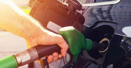 Ultima ora. Carburantii au ajuns la pret record. Motorina a trecut pragul de 28 de lei, iar benzina - tot mai aproape de 32 de lei - FOTO Ultima ora. Carburantii au ajuns la pret record. Motorina a trecut pragul de 28 de lei, iar benzina - tot mai aproape de 32 de lei - FOTO