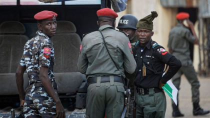 Zeci de morti in urma unui atac armat intr-o biserica din Nigeria Zeci de morti in urma unui atac armat intr-o biserica din Nigeria