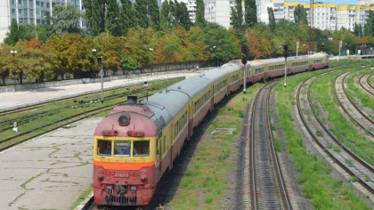 Un ucrainean ascuns intr-o garnitura de tren, ar fi achitat 10 mii de dolari ca sa ajunga in Moldova. Acesta dorea sa ceara azil
