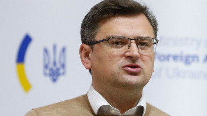 Kuleba: Ucraina nu accepta alternative la aderarea la UE. Jucam acest joc de mult timp si stim cum functioneaza
Kuleba: Ucraina nu accepta alternative la aderarea la UE. Jucam acest joc de mult timp si stim cum functioneaza