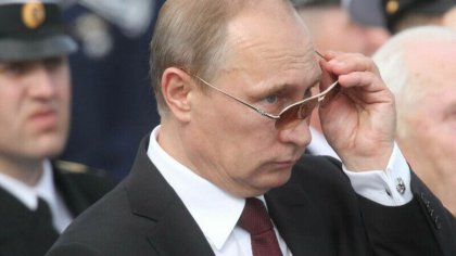 Putin compara politica sa cu cea a tarului Petru cel Mare: „El recupera si intarea tara” Putin compara politica sa cu cea a tarului Petru cel Mare: „El recupera si intarea tara”