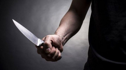 Un barbat din capitala a ajuns la spital, dupa ce amicul sau de pahar a incercat sa il injunghieze
